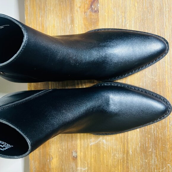 COACH Brand New Sz: 8 Pacey Black Pointed-Toe Leather Western Booties Block Heel - Picture 10 of 10